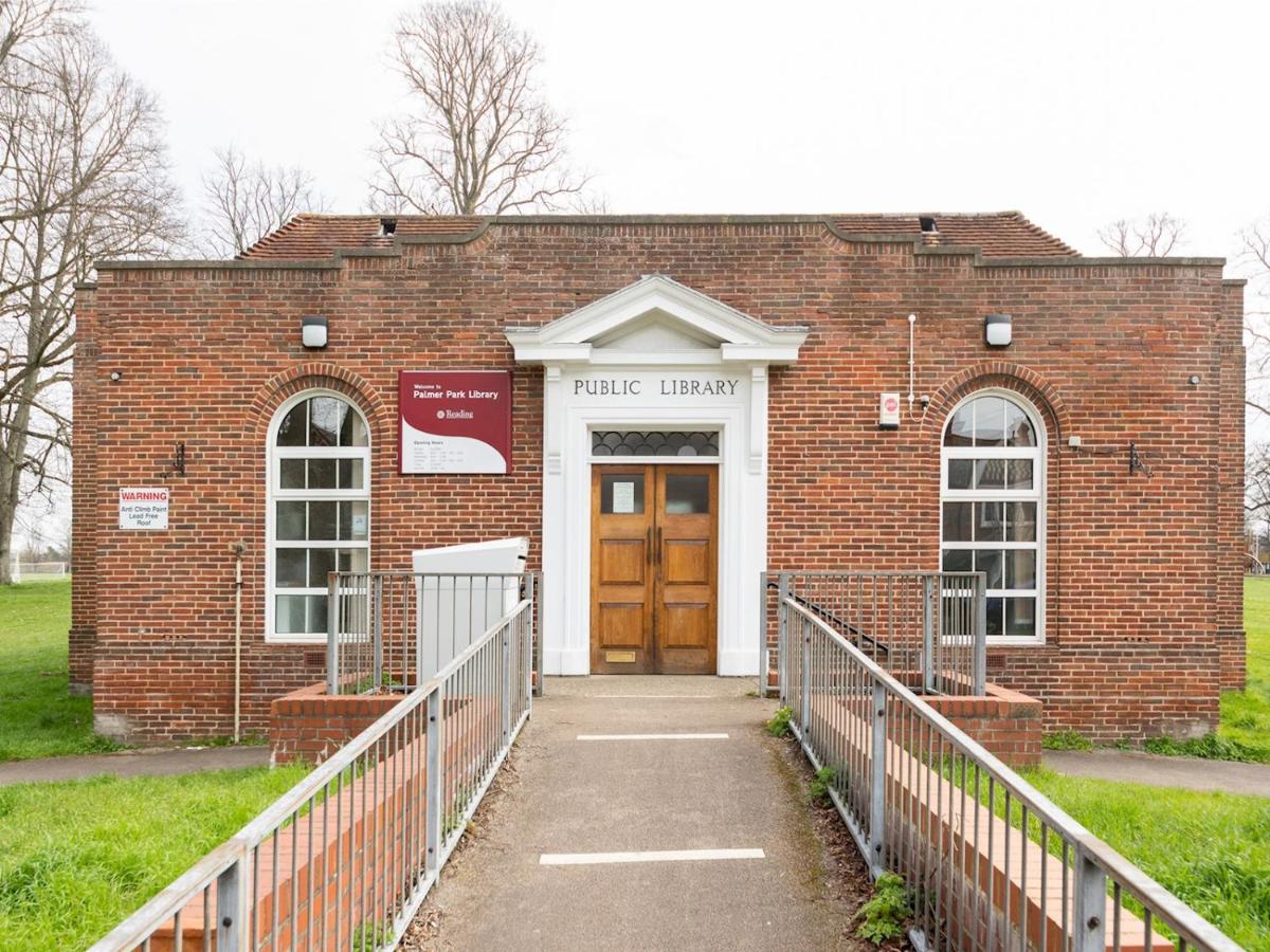 Pass The Keys Spacious 2br Flat Modern Convenient Apartment