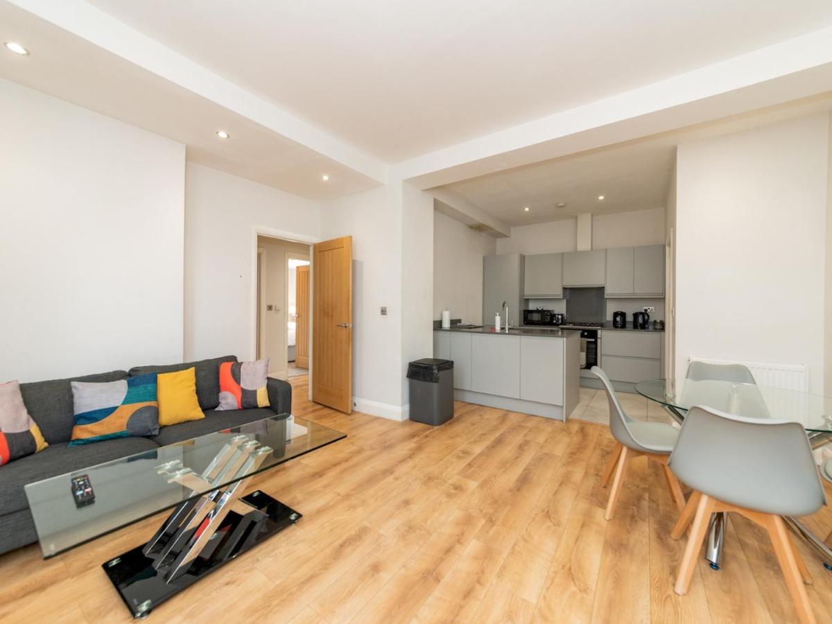 Apartment Pass The Keys Spacious 2br Flat Modern Convenient *