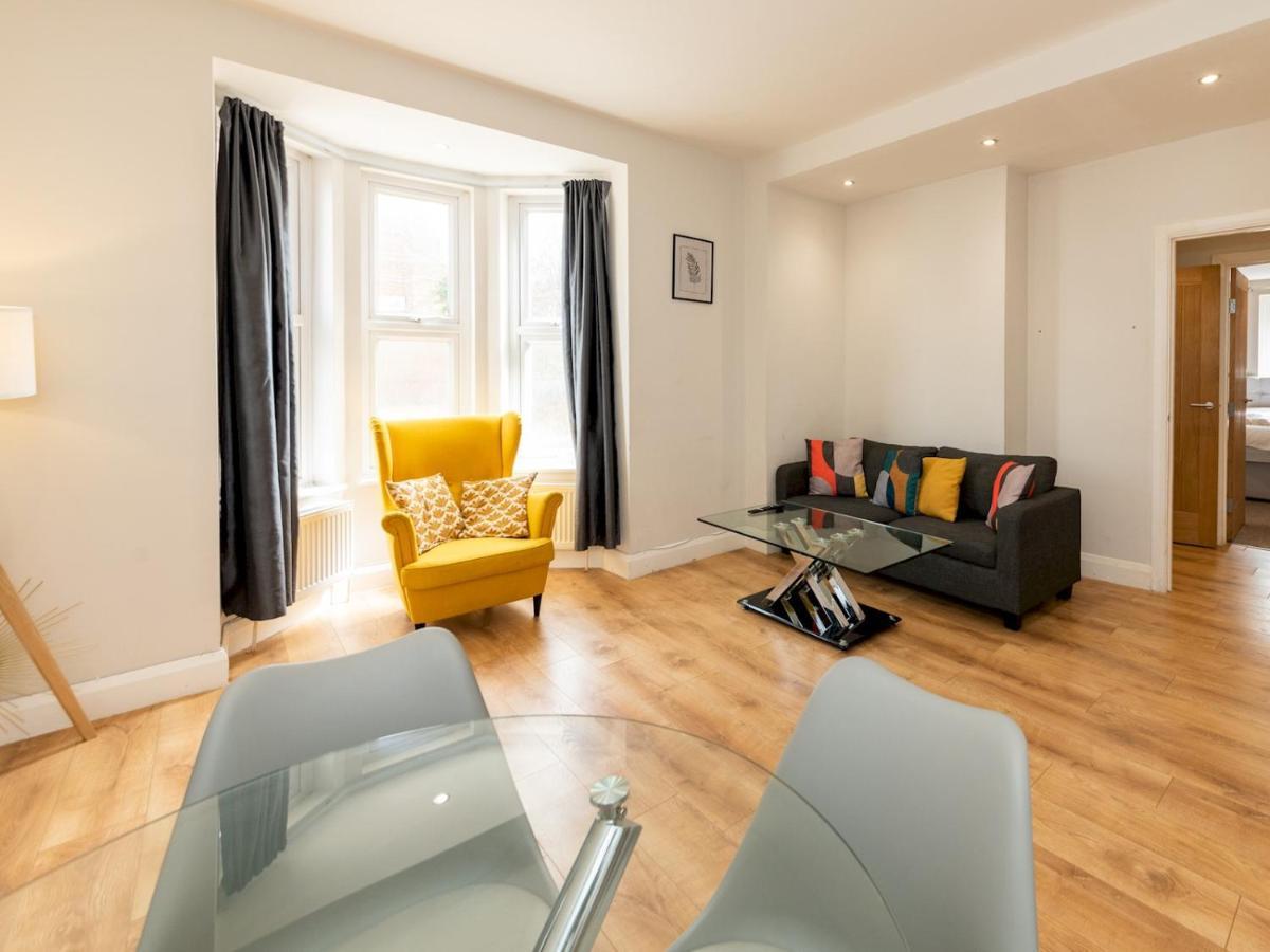 Pass The Keys Spacious 2br Flat Modern Convenient * Reading