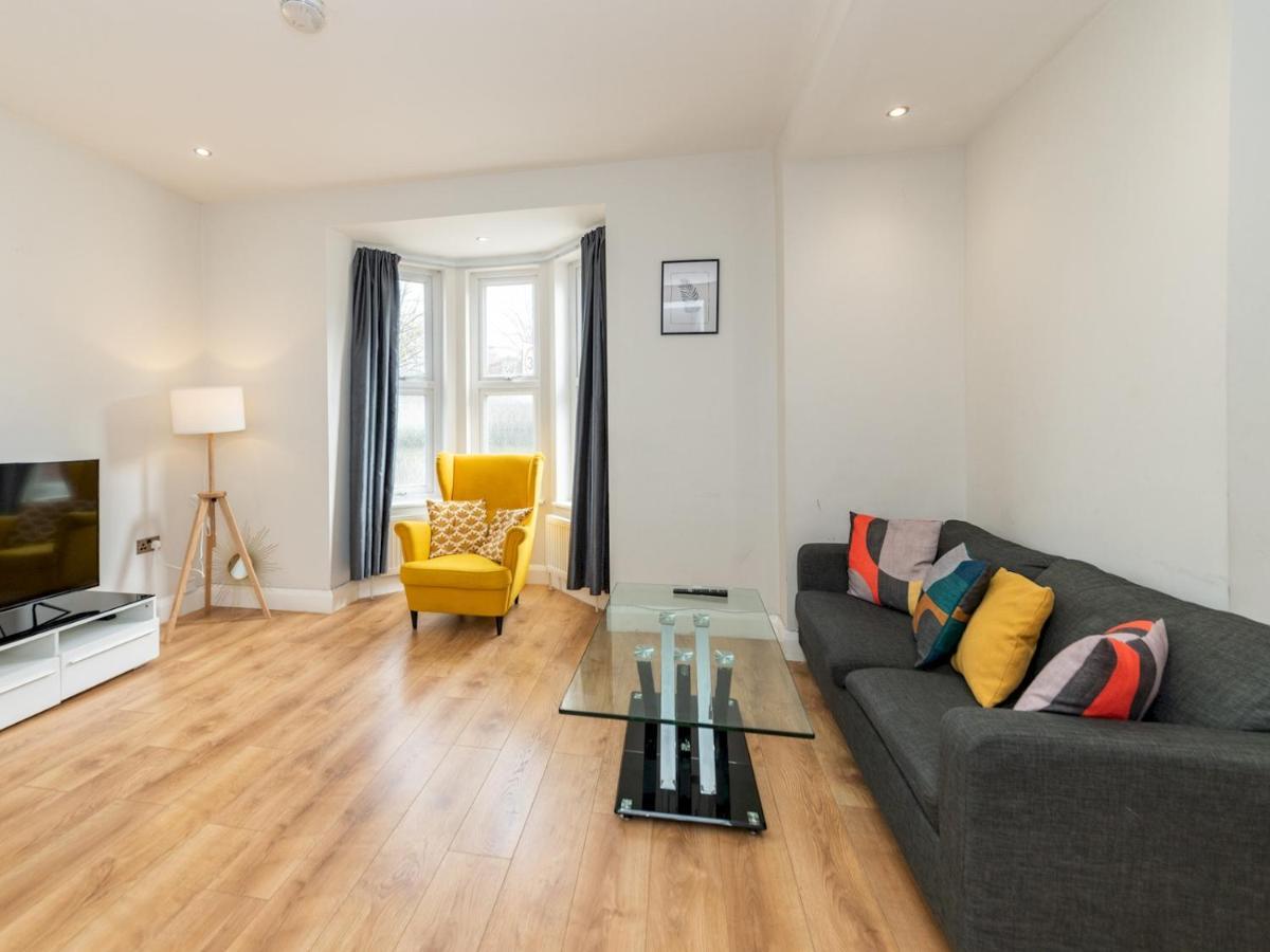 Pass The Keys Spacious 2br Flat Modern Convenient * Reading